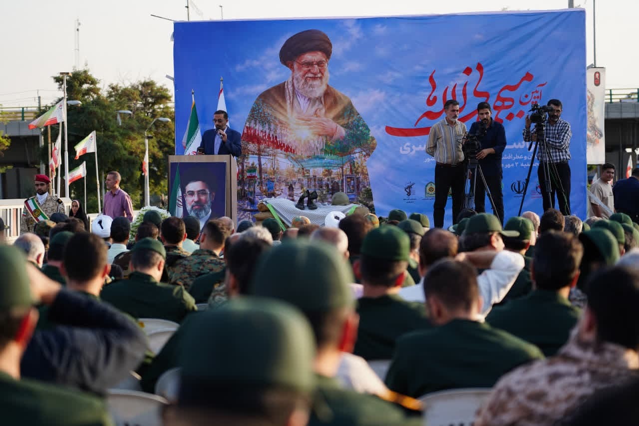 آئین میهمانی لالهها در قزوین برگزار شد آئین میهمانی لالهها در قزوین برگزار شد