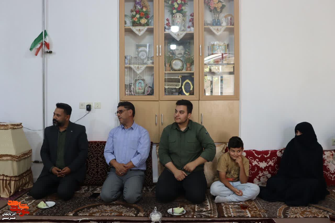دیدار با خانواده شهیدان اسماعیل مهاجر کرمانی و عبدالرضا اسلامی