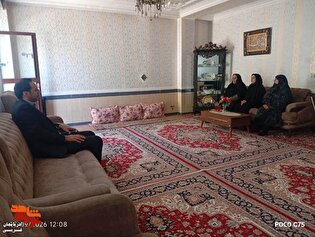 دیدار و دلجویی از شش خانواده معظم شهدا به مناسبت گرامیداشت هفته دفاع مقدس