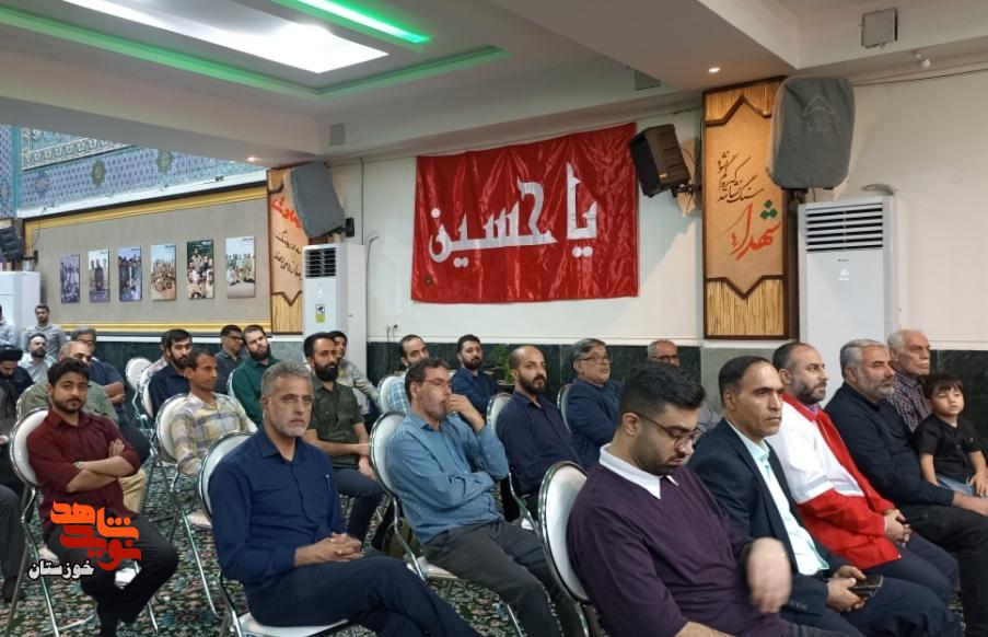 گزارش تصویری/ آیین برگزاری شب شعر «بی‌خزان» با یاد امام شهید و شهیدان راه انقلاب در اهواز