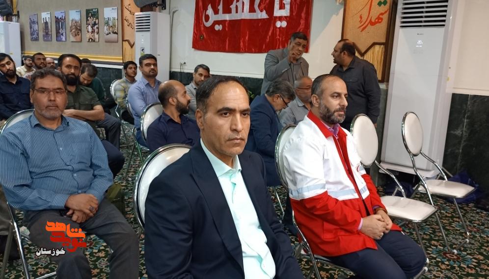 گزارش تصویری/ آیین برگزاری شب شعر «بی‌خزان» با یاد امام شهید و شهیدان راه انقلاب در اهواز