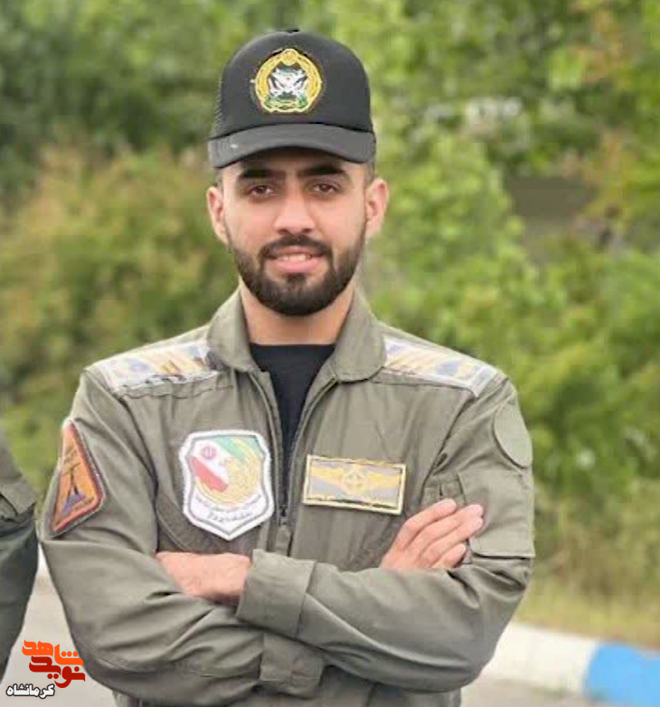 فرزندم با علاقه به پرواز راهی دانشگاه شهید ستاری شد فرزندم با علاقه به پرواز راهی دانشگاه شهید ستاری شد