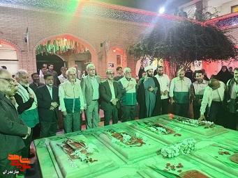 تصاویر/حضور مدیرکل بنیاد مازندران در یادواره شهدای هشت شهید خوشنام ساری تصاویر/حضور مدیرکل بنیاد مازندران در یادواره شهدای هشت شهید خوشنام ساری
