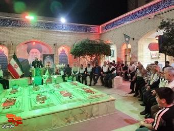 تصاویر/حضور مدیرکل بنیاد مازندران در یادواره شهدای هشت شهید خوشنام ساری تصاویر/حضور مدیرکل بنیاد مازندران در یادواره شهدای هشت شهید خوشنام ساری