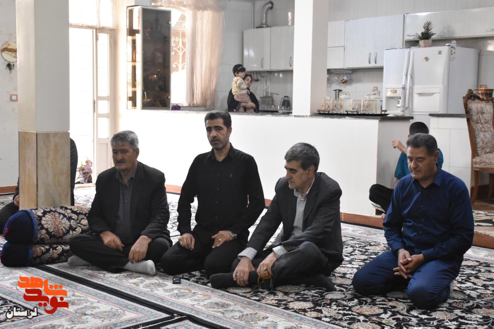 دیدار با خانواده جمعی از شهدای والامقام در خرم‌آباد به مناسبت گرامیداشت هفته دفاع مقدس