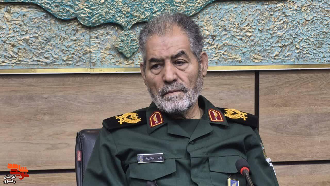 وقتی خانوادهها از فرماندهان شهید روایت میکنند؛ بازخوانی رشادتهای حماسهآفرینان دفاع مقدس وقتی خانوادهها از فرماندهان شهید روایت میکنند؛ بازخوانی رشادتهای حماسهآفرینان دفاع مقدس