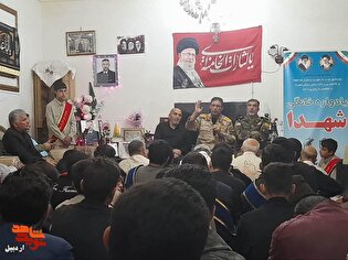برگزاری یادواره خانگی شهدا در منزل شهید«امیرسرتیپ بهرام اعظمی» در اردبیل