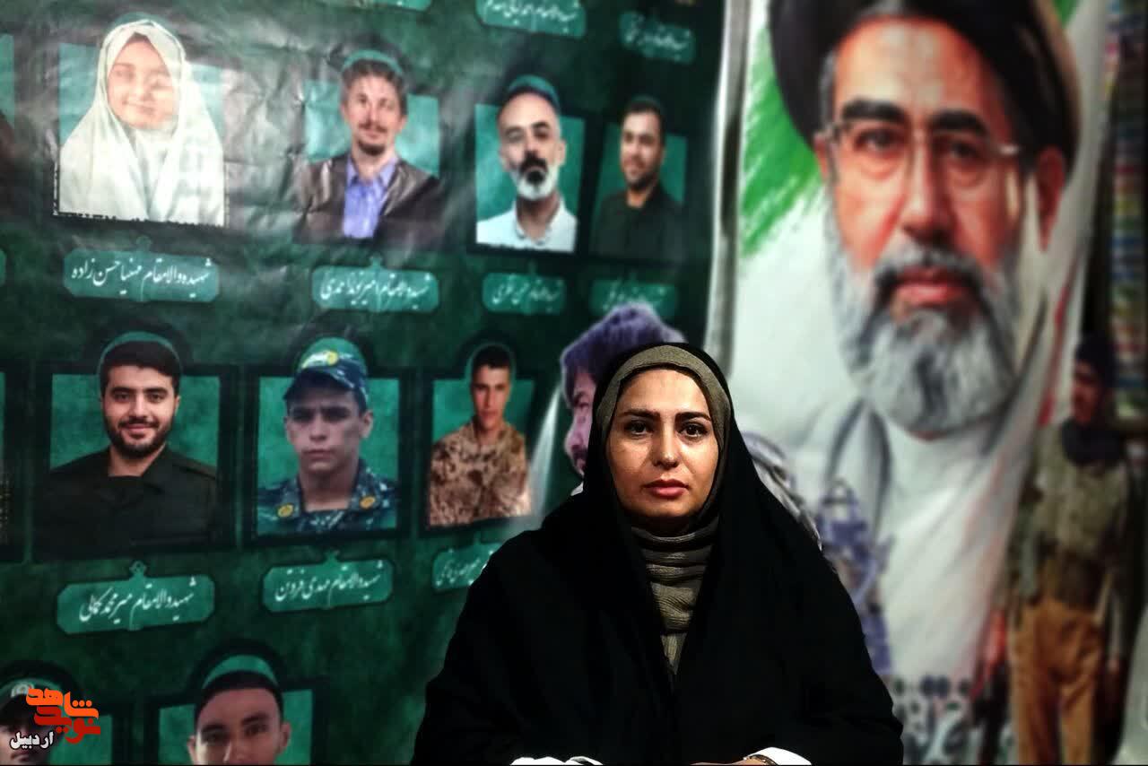 افتخار می کنم که فرزند یک امدادگر شهیدم افتخار می کنم که فرزند یک امدادگر شهیدم