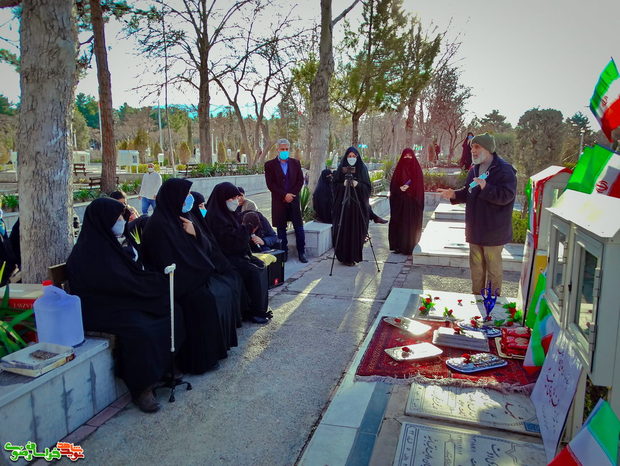 یادو خاطره شهدا ، در میهمانی شهدا