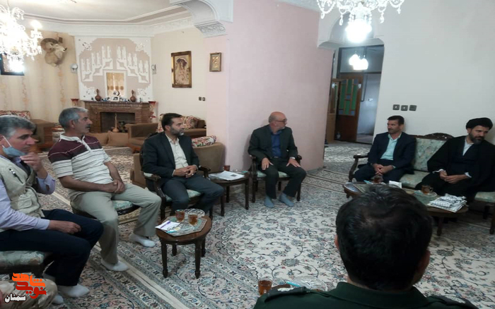 دیدار مسئولان شاهرودی با خانواده معزز شهید والامقام علی فردوسی - بیست و ششم اردیبهشت ۱۴۰۱ شهر بسطام