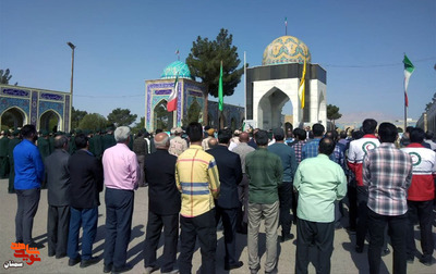 گلباران قبور مطهر شهدا به مناسبت سالروز فتح خرمشهر- سوم خرداد ۱۴۰۲ گلزار شهدای شهرستان دامغان