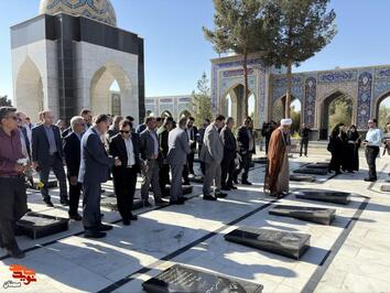 تجدید میثاق مسئولان با آرمان‌های والای شهدا- سوم شهریور ۱۴۰۴ گلزار شهدای فردوس‌رضای شهرستان دامغان