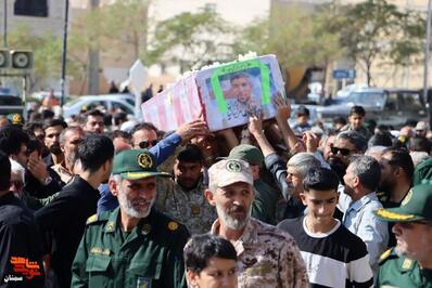 مراشم تشییع پیکر مطهر شهید مهدی مزینانیان- هجدهم مهرماه ۱۴۰۴ معراج شهدا تا گلزار شهدای باغزندان شاهرود