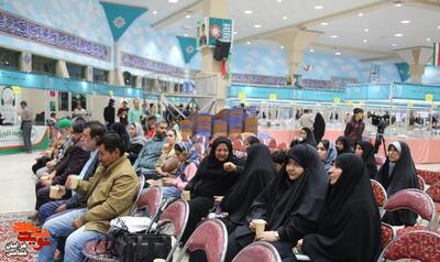 تصاویر نقدکتاب عارفانه مصطفی شد