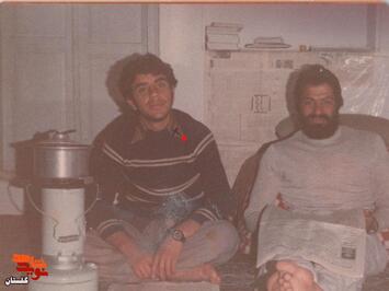 شهید «محمود مرادی» نفر اول سمت چپ