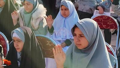 مراسم خوش آمدی قهرمان- بیست و هفتم آبان ۱۴۰۴ دبستان دخترانه شاهد فاطمه‌زهرا(س) شهرستان سمنان