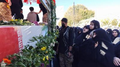 مراسم تشییع پیکر هشت شهید گمنام- سوم آذرماه ۱۴۰۴ میدان کوثر تا معراج شهدای شهرستان سمنان