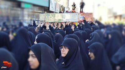 مراسم تشییع پیکر هشت شهید گمنام- سوم آذرماه ۱۴۰۴ میدان کوثر تا معراج شهدای شهرستان سمنان