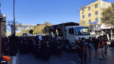 مراسم تشییع پیکر هشت شهید گمنام- سوم آذرماه ۱۴۰۴ میدان کوثر تا معراج شهدای شهرستان سمنان