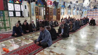 تجدید میثاق جمعی از کارمندان با آرمان‌های شهدا- چهارم آذرماه ۱۴۰۴ گلزار شهدای امامزاده یحیی(ع) شهرستان سمنان