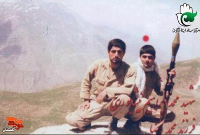 شهید «محمدابراهیم نیشابوری» نفر اول سمت راست