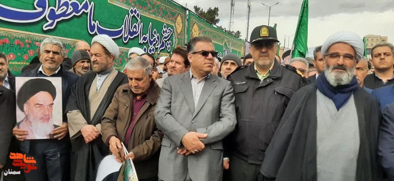 اجتماع مردم ولایت‌مدار شهرستان سمنان به مناسبت یوم الله ۹ دی - معراج شهدا