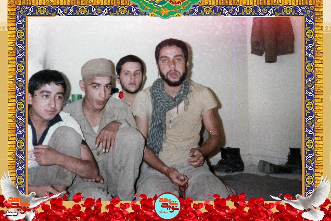 نفر دوم از راست شهید محمود برزوئی