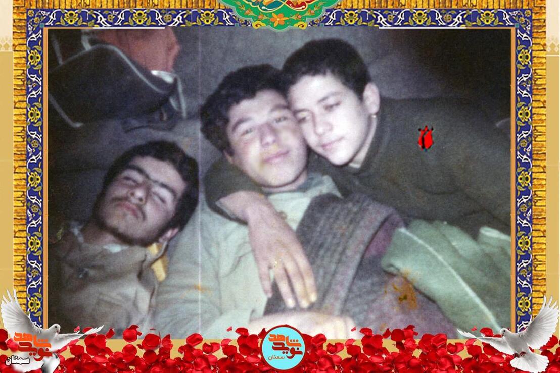 نفر اول از راست شهید حمیدرضا یدالهی