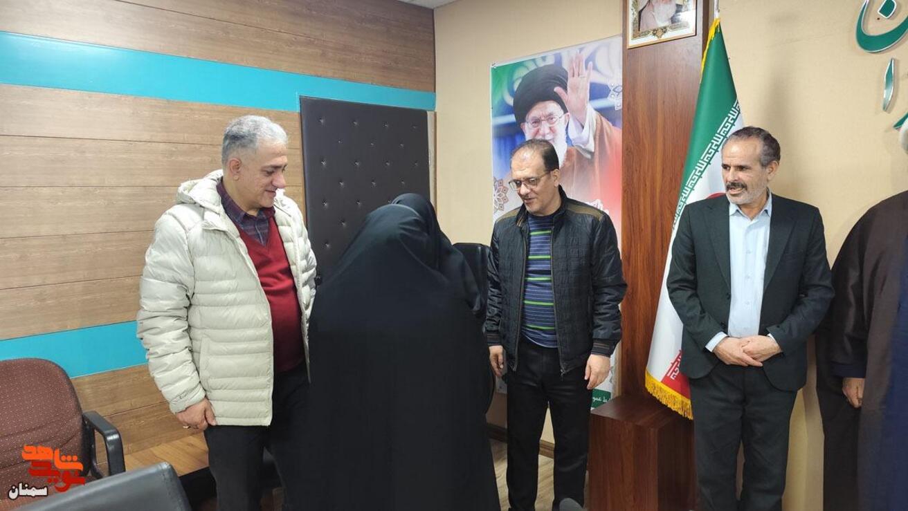 آیین رونمایی از کتاب- بیستم بهمن‌ماه ۱۴۰۴ سالن شهید سید محسن سیادتی اداره‌کل بنیاد شهید و امور ایثارگران استان سمنان