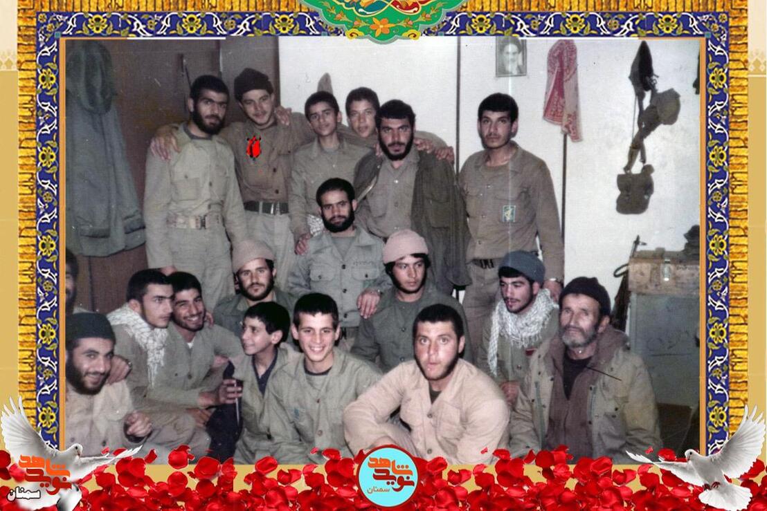 ردیف ایستاده نفر دوم از چپ شهید نورالله عزالدین
