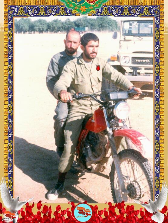 نفر جلو شهید علیرضا مقدسی