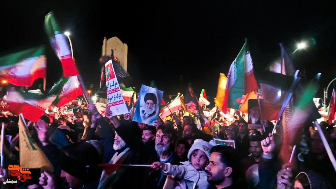 مراسم عزداری شب چهارم شهادت امام خامنه‌ای رضوان‌الله- دوازدهم اسفندماه ۱۴۰۴ میدان نور شهرستان سمنان