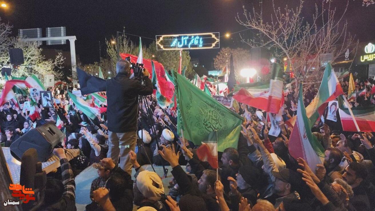 تجمع سمنانی‌ها در هفتمین روز عزای رهبر شهید- شانزدهم اسفندماه ۱۴۰۴ بلوار قائم(عج)