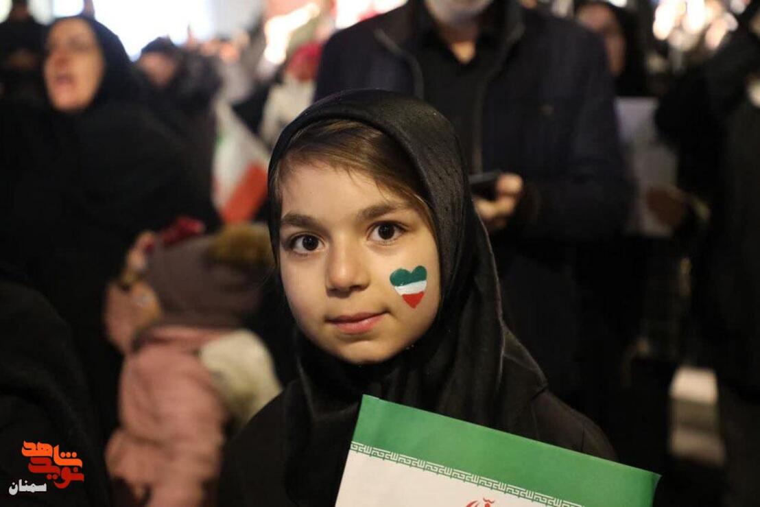 تجمع ضد آمریکایی صهیونیستی در سمنان- هفدهم اسفندماه ۱۴۰۴ سه راه ولیعصر(عج) شهرستان سمنان