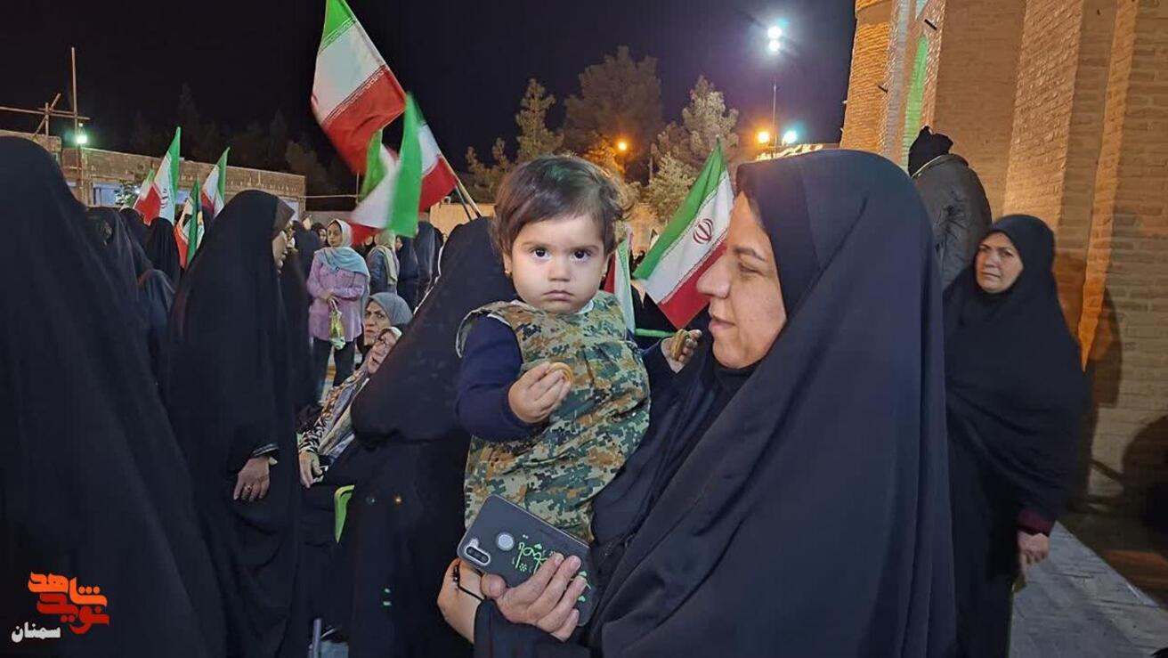 حضور دختران دامغانی در شب‌های حماسه و اقتدار- سی‌ام فروردین ۱۴۰۵ شهرستان دامغان