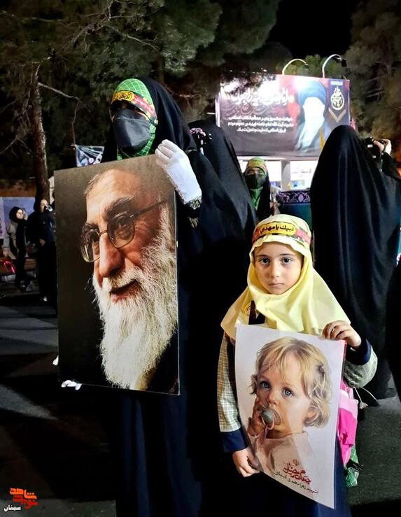 اجتماع دختران سمنانی در شبهاب اقتدار- سی‌ام فروردین ۱۴۰۵ معراج شهدای سمنان