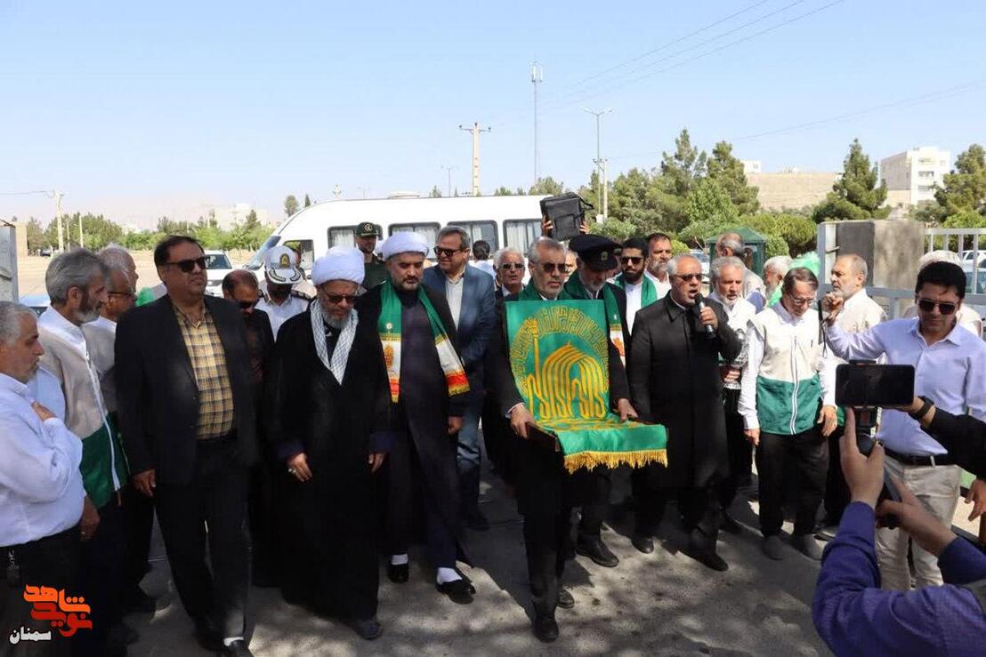 گلباران مزار شهدا توسط خادمان حرم رضوی- هفتم اردیبهشت ۱۴۰۵ گلزار شهدای فردوس‌رضای شهرستان دامغان