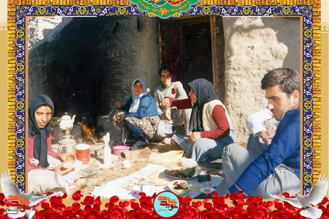 نفر وسط شهید غلامحسن گلابی
