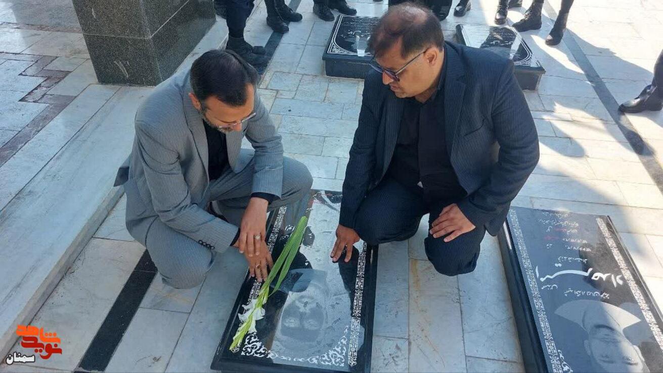 گلباران مزار شهدا به مناسبت هفته قوه قضائیه- یکم تیرماه ۱۴۰۵ گلزار شهدای فردوس‌رضای دامغان