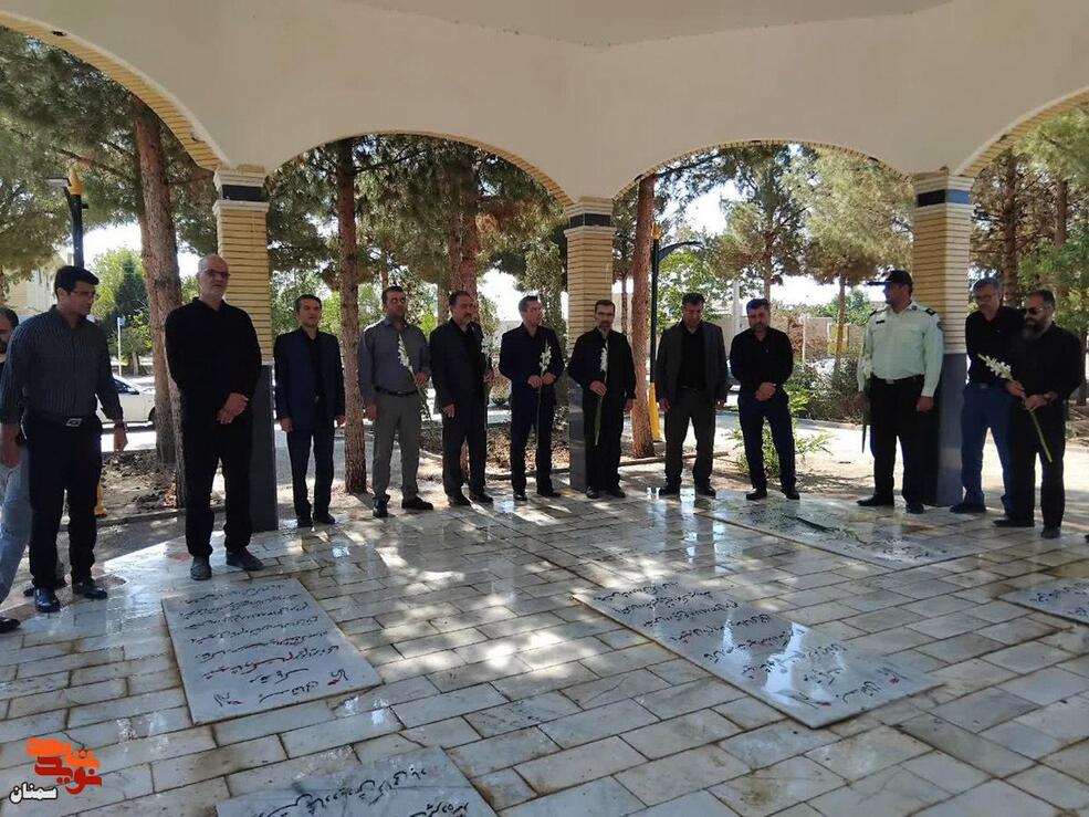 گلباران مزار شهدا به مناسبت هفته قوه قضائیه- یکم تیرماه ۱۴۰۵ گلزار شهدای شهر امیریه دامغان