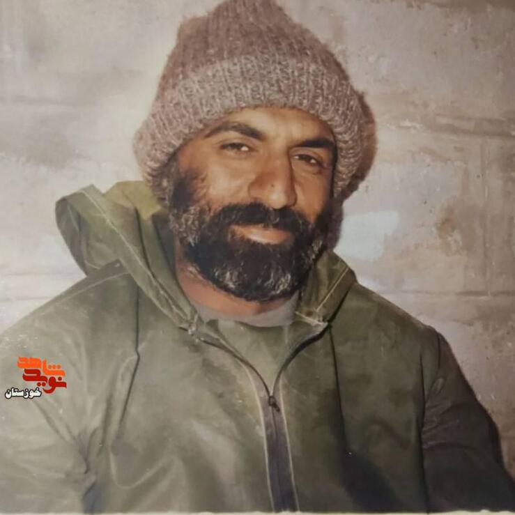 شهید حاج عباس سرخیلی
فرمانده دلاور تیپ زرهی ۷۲ محرم