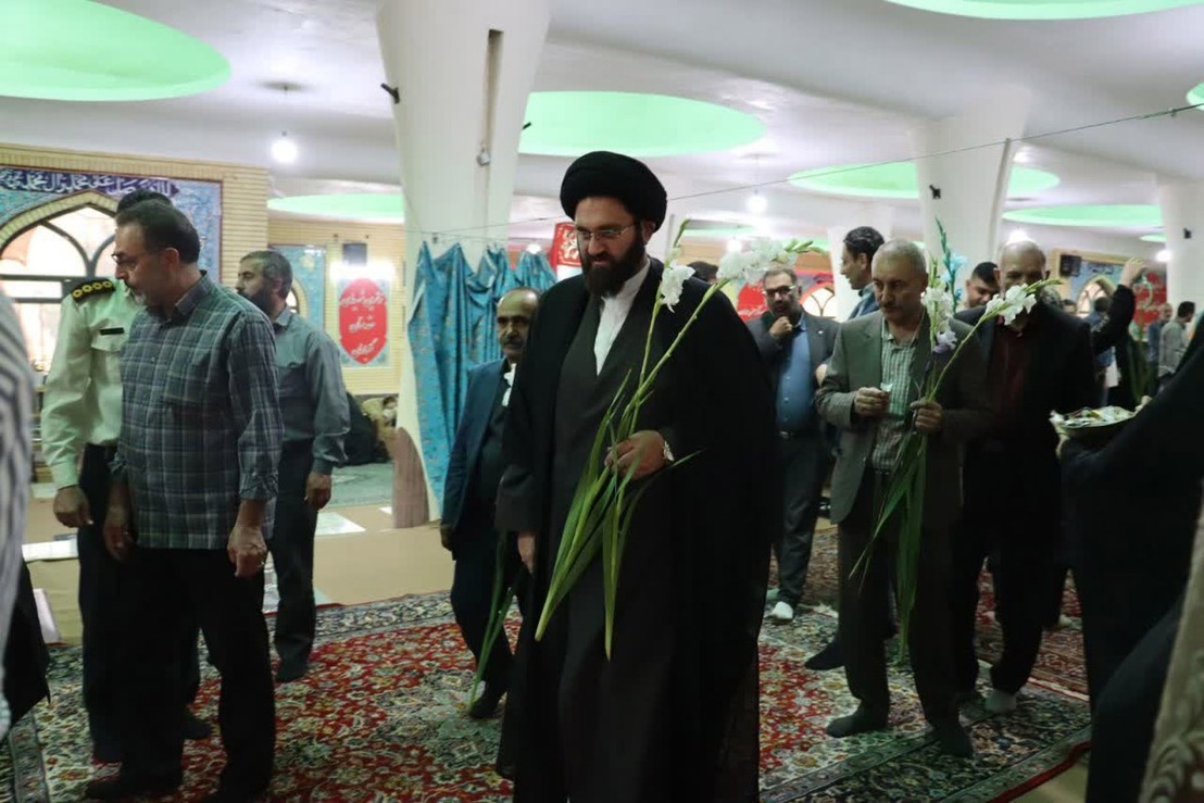 مراسم مهمانی لاله‌ها به مناسبت هفته دفاع مقدس، دوم مهرماه ۱۴۰۵