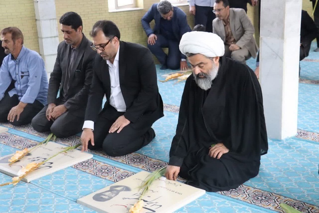 مراسم مهمانی لاله‌ها به مناسبت هفته دفاع مقدس، دوم مهرماه ۱۴۰۵