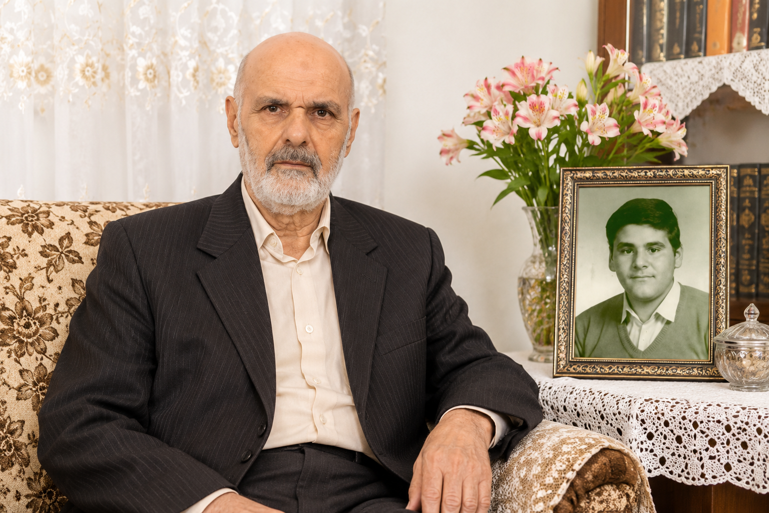 ظهیر؛ دانشآموز ۱۶ سالهای که سنگینی دوشکا را به دوش کشید ظهیر؛ دانشآموز ۱۶ سالهای که سنگینی دوشکا را به دوش کشید