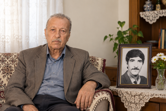 پدر شهید «سیروس نجم»: پسرم، معلم من بود