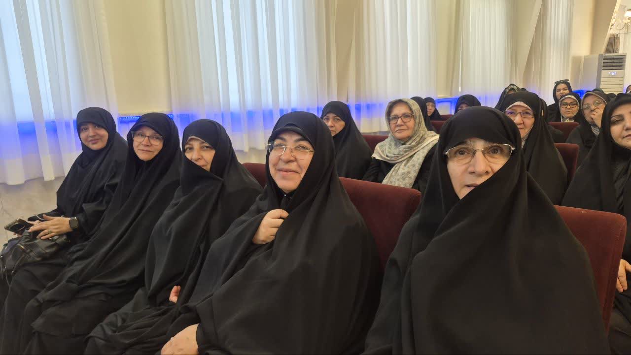 مراسم تجلیل از همسران جانبازان ۷۰ درصد در مشهد، برگزار شد مراسم تجلیل از همسران جانبازان ۷۰ درصد در مشهد، برگزار شد