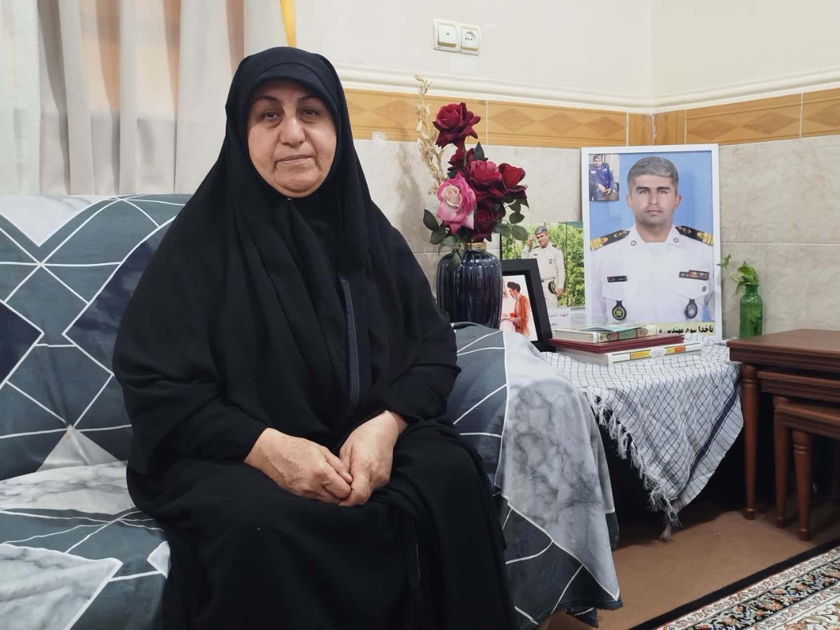 مادر مواظب هانا باش ۲ روز دیگر برمیگردم مادر مواظب هانا باش ۲ روز دیگر برمیگردم