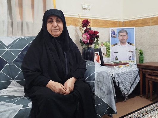 مادر مواظب هانا باش ۲ روز دیگر برمی‌گردم