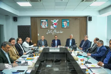 عکس/ نشست رئیس بنیاد شهید و امور ایثارگران با مدیران معاونت فرهنگی و آموزشی