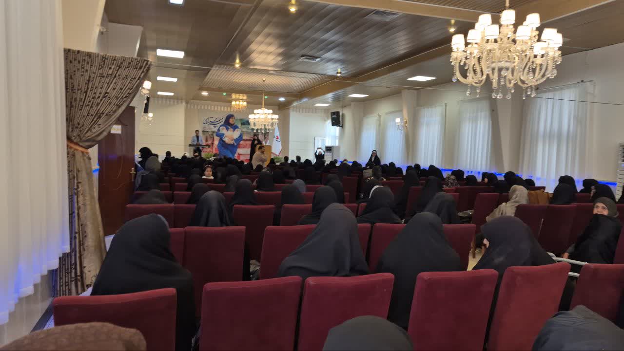 مراسم تجلیل از همسران جانبازان ۷۰ درصد در مشهد، برگزار شد مراسم تجلیل از همسران جانبازان ۷۰ درصد در مشهد، برگزار شد